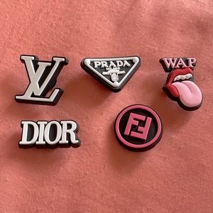 Croc shoe charms